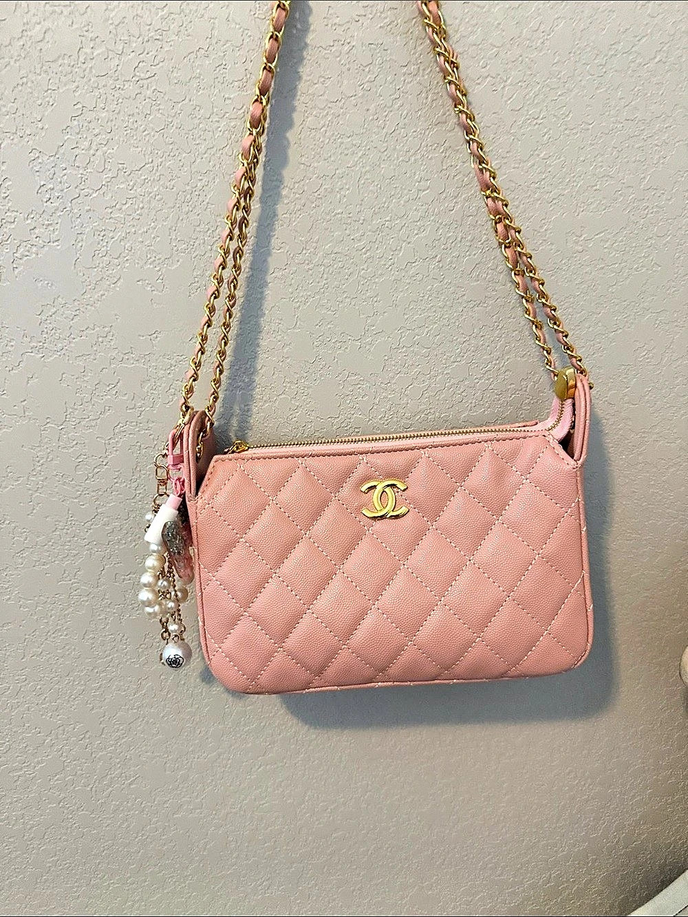 Quilted Shoulder Bag in Pink
- Like New